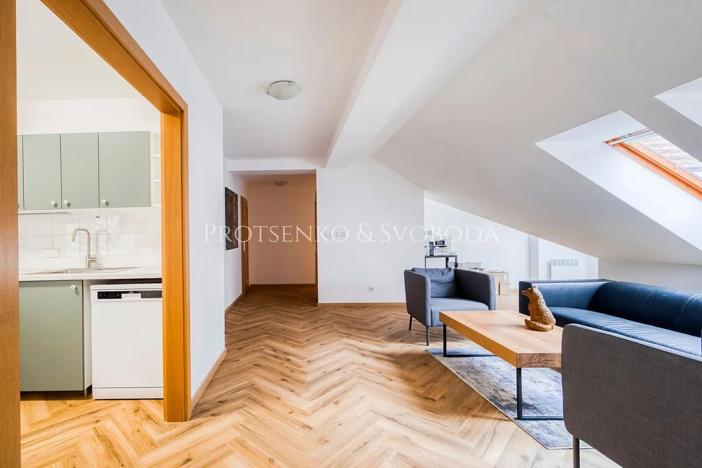 Pronájem kanceláře, Praha - Staré Město, Ovocný trh, 81 m2