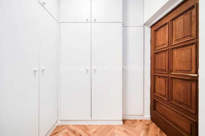 Pronájem bytu 2+kk, Praha - Staré Město, Ovocný trh, 81 m2