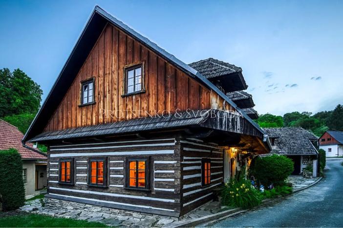 Prodej rodinného domu, Dalečín, 536 m2