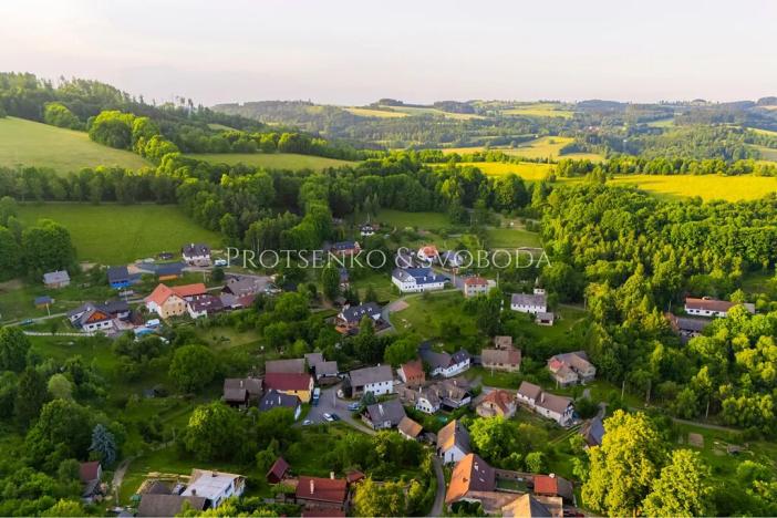 Prodej vícegeneračního domu, Dalečín, 536 m2