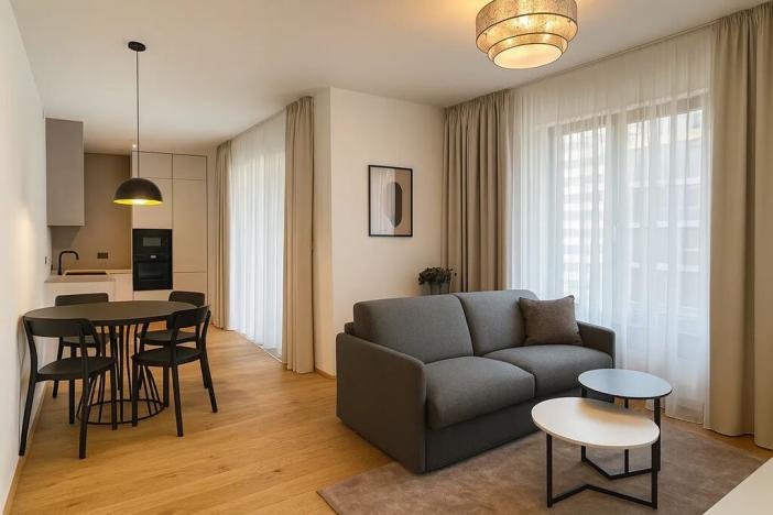 Pronájem bytu 2+kk, Praha - Karlín, 62 m2