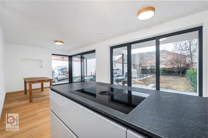 Pronájem bytu 3+kk, České Budějovice, Rudolfovská tř., 72 m2