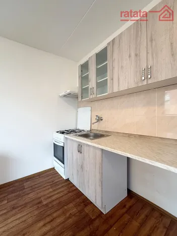 Pronájem bytu 1+1, Chomutov, Kundratická, 33 m2