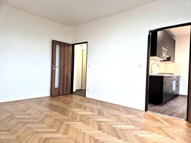 Pronájem bytu 2+1, Praha - Strašnice, Mukařovská, 52 m2