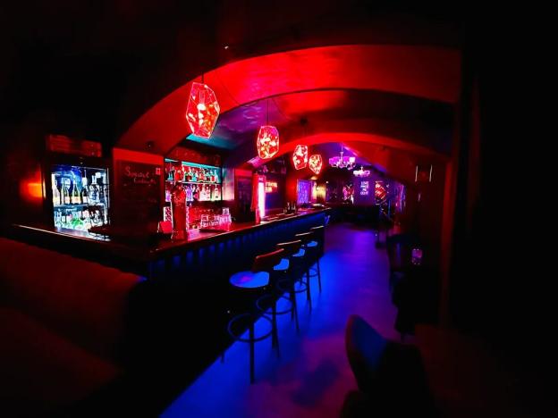 Pronájem restaurace, Praha - Nové Město, Ječná, 326 m2