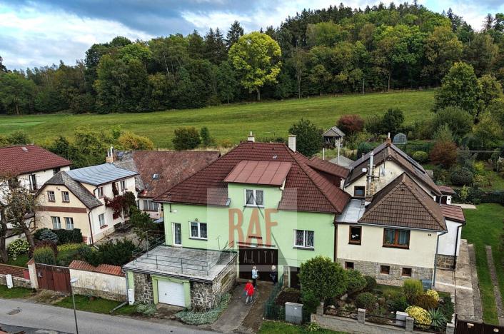 Prodej rodinného domu, Úsobí, 240 m2