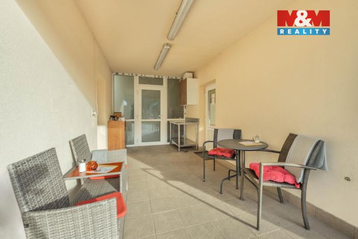 Pronájem restaurace, Praha - Kobylisy, Čumpelíkova, 62 m2