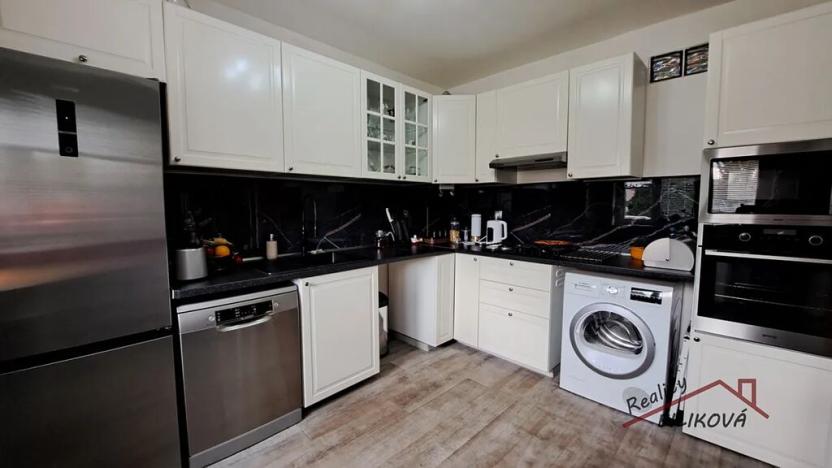 Prodej bytu 4+1, Jenštejn, Radonická, 70 m2