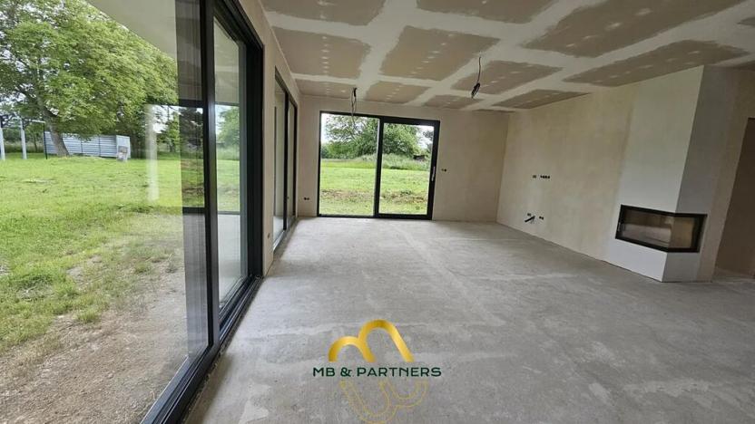 Prodej rodinného domu, Doubravička, 195 m2