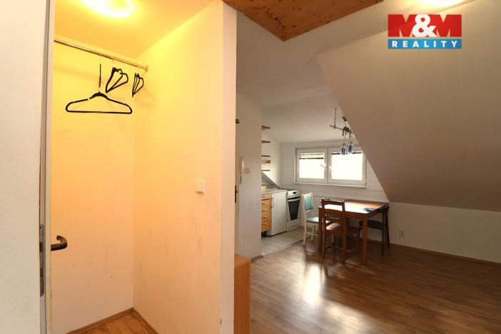Pronájem bytu 2+kk, Karlovy Vary - Rosnice, 36 m2