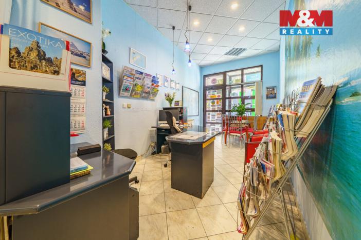 Pronájem obchodního prostoru, Karlovy Vary, T. G. Masaryka, 40 m2