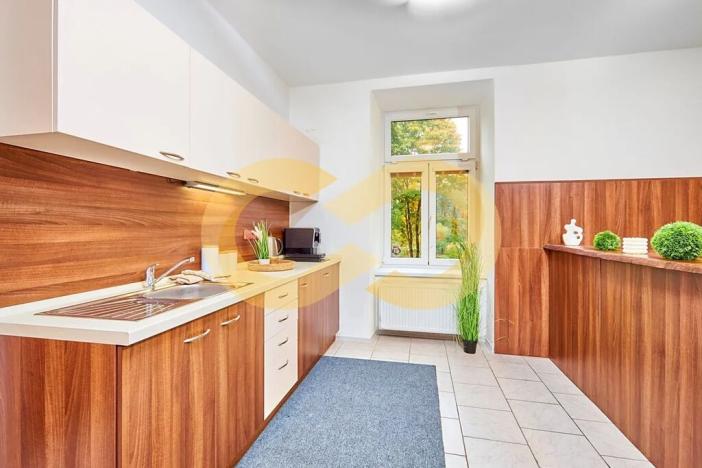 Prodej vícegeneračního domu, Malonty, 317 m2