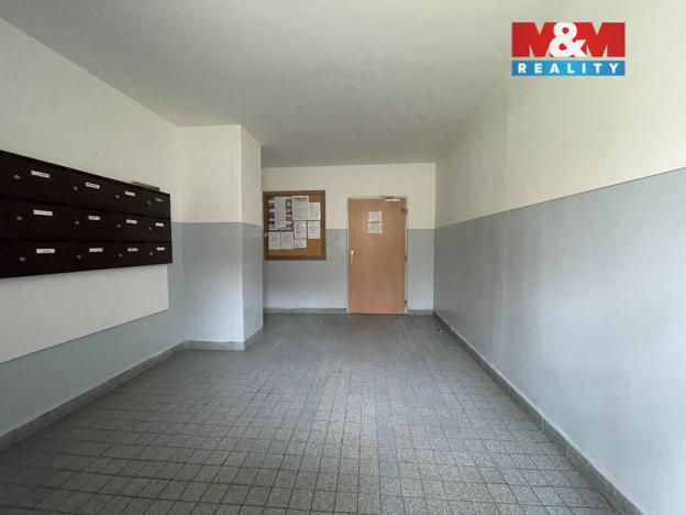 Prodej bytu 1+1, Jirkov, Červenohrádecká, 39 m2