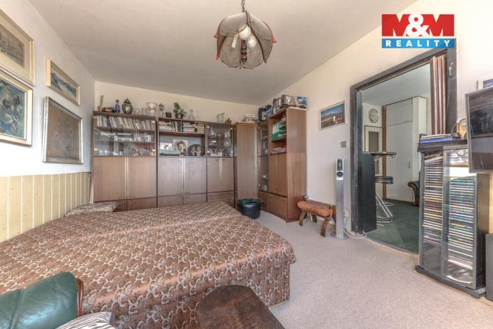 Prodej bytu 1+1, Ústí nad Labem - Severní Terasa, Kmochova, 33 m2