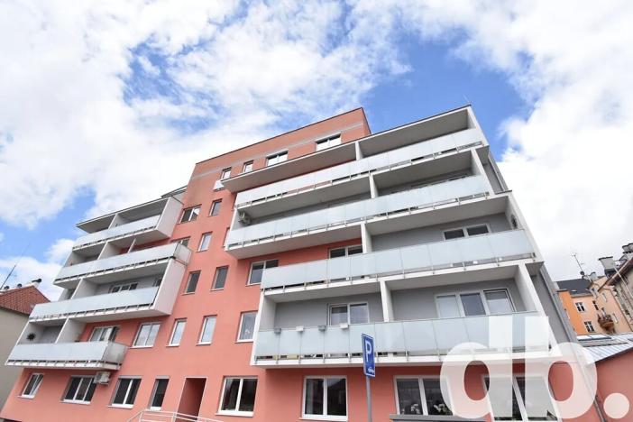 Pronájem bytu 3+kk, Karlovy Vary, Kosmonautů, 110 m2