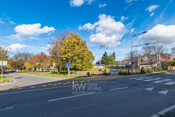 Prodej pozemku pro bydlení, Praha - Kbely, Hrušovická, 985 m2