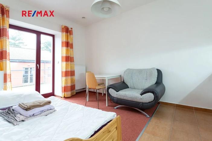 Pronájem kanceláře, Praha - Hodkovičky, Pod kopcem, 364 m2