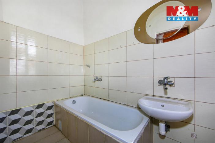 Prodej rodinného domu, Bezdružice, náměstí Kryštofa Haranta, 300 m2