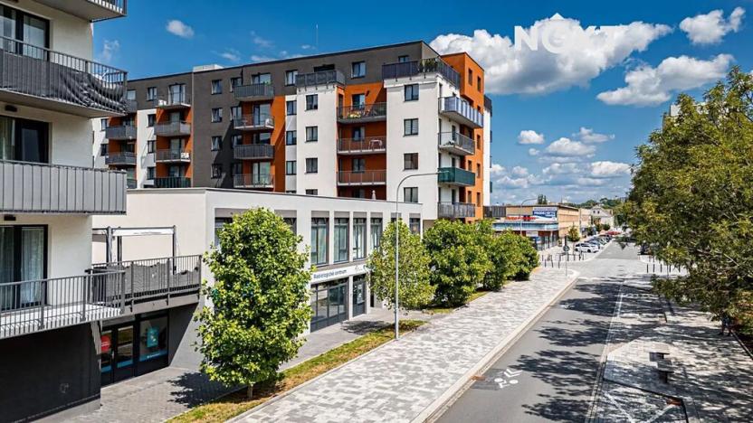 Pronájem obchodního prostoru, Pardubice, Na Spravedlnosti, 200 m2