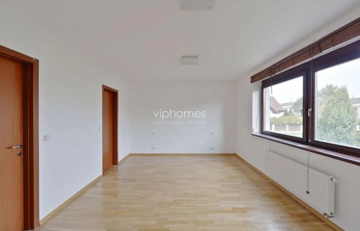 Pronájem rodinného domu, Praha - Nebušice, 360 m2