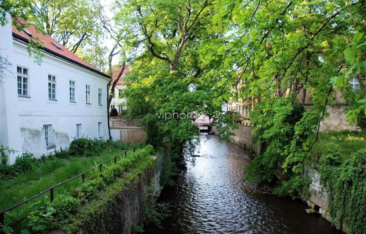 Pronájem bytu 3+kk, Praha - Malá Strana, Hroznová, 73 m2