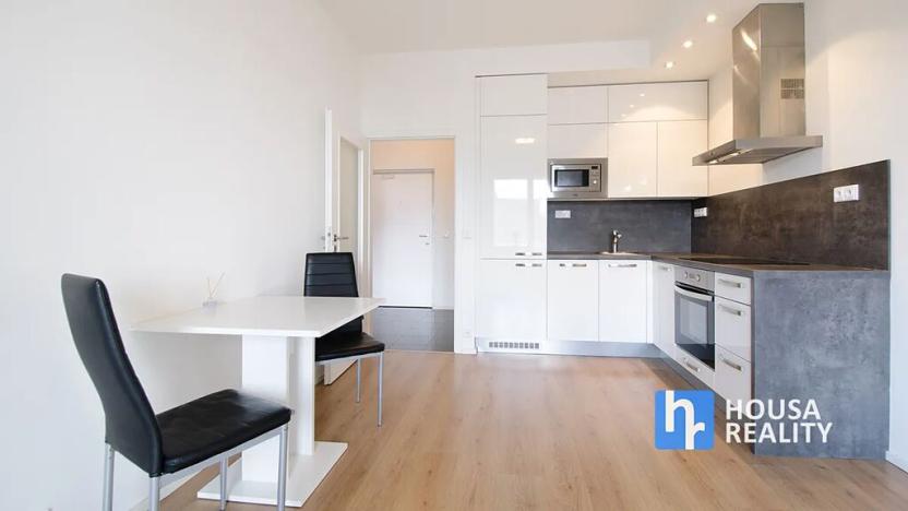 Pronájem bytu 2+kk, Praha - Hlubočepy, Geologická, 41 m2