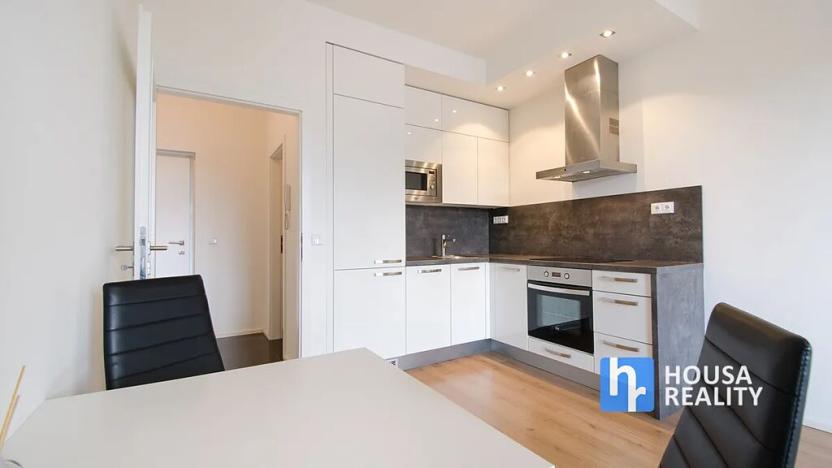 Pronájem bytu 2+kk, Praha - Hlubočepy, Geologická, 41 m2