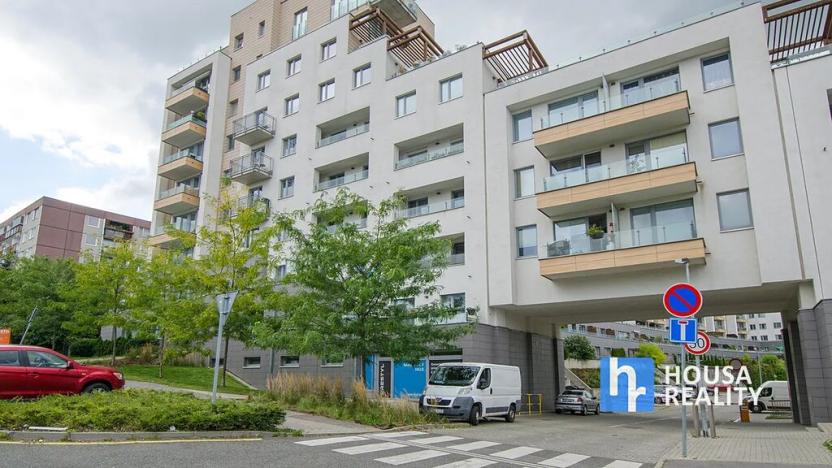 Pronájem bytu 2+kk, Praha - Hlubočepy, Geologická, 41 m2