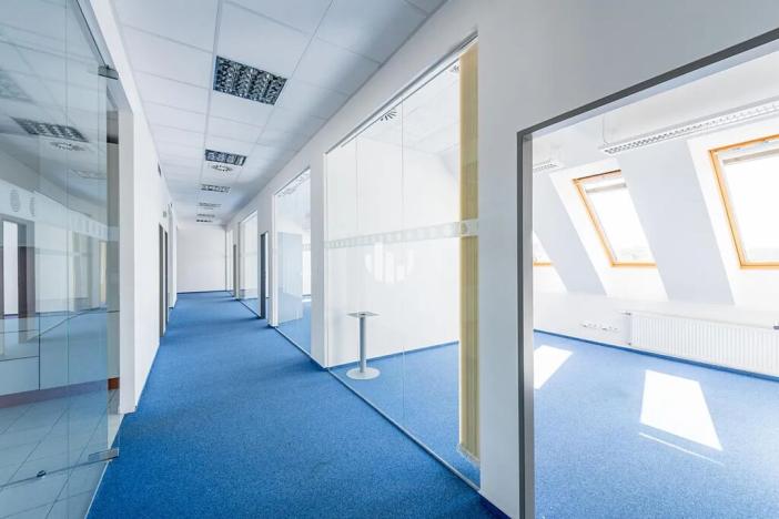 Pronájem kanceláře, Praha - Libeň, Lihovarská, 368 m2