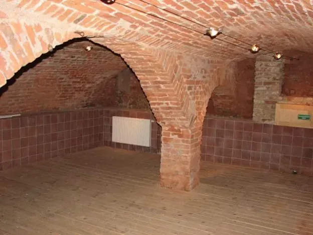 Pronájem obchodního prostoru, Jihlava, Masarykovo náměstí, 231 m2