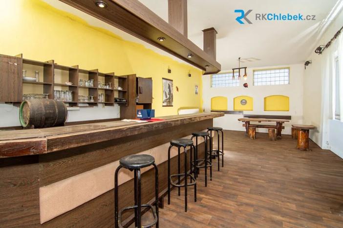 Prodej restaurace, Daskabát, 950 m2