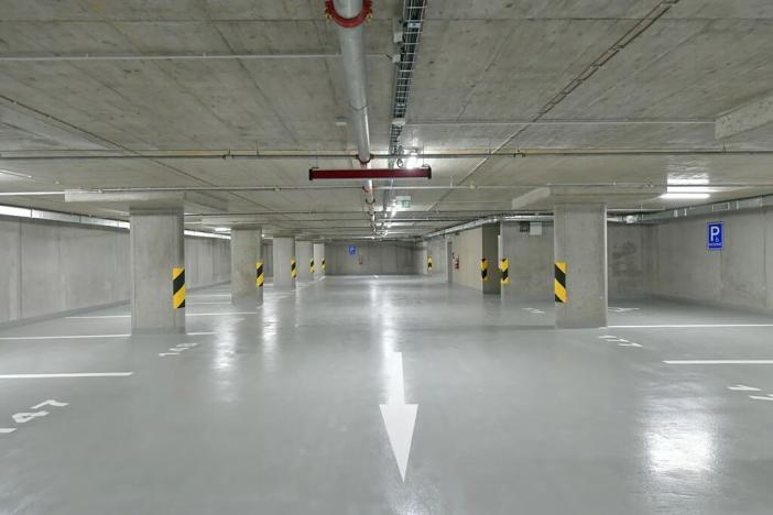 Pronájem garážového stání, Praha - Michle, Michelská, 12 m2