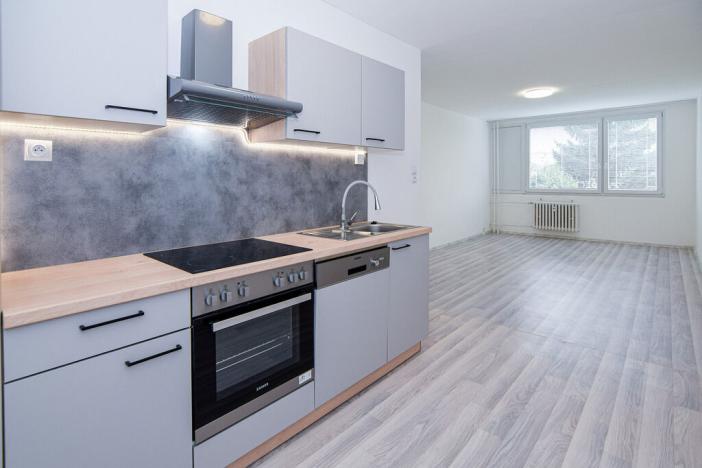 Pronájem bytu 3+kk, Praha - Letňany, Letovská, 63 m2