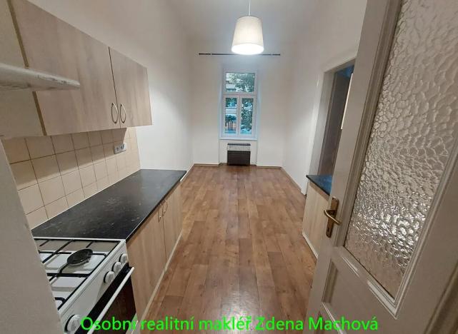 Pronájem bytu 2+kk, Praha - Žižkov, Kubelíkova, 41 m2