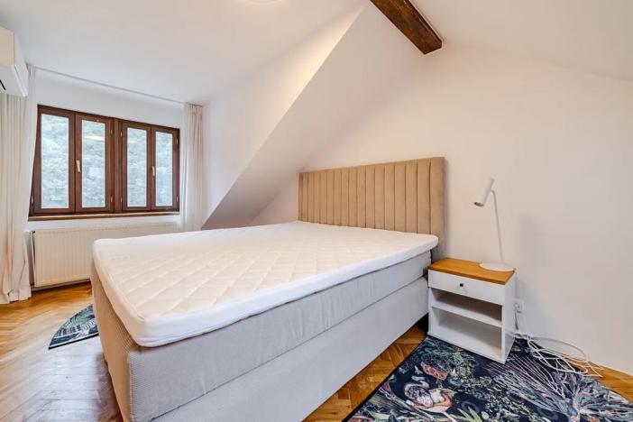 Pronájem bytu 3+kk, Praha - Karlín, Pernerova, 100 m2