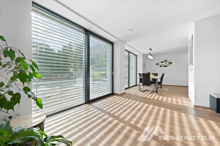 Prodej rodinného domu, Zlín, Mezihoří, 350 m2