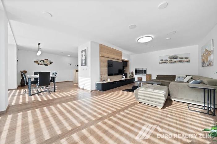 Prodej rodinného domu, Zlín, Mezihoří, 350 m2