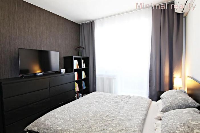 Pronájem bytu 2+kk, Brno, Novodvorská, 58 m2