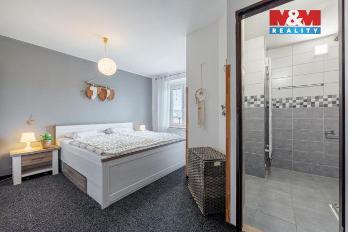 Prodej bytu 4+1, Sokolov, nábřeží Petra Bezruče, 93 m2