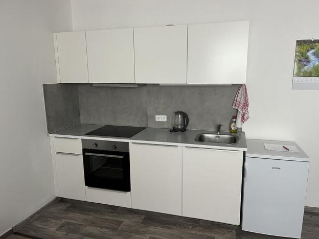 Pronájem bytu 1+kk, Čáslav - Čáslav-Nové Město, Boženy Němcové, 27 m2