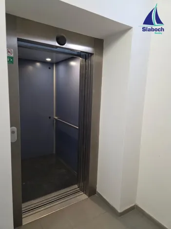 Prodej bytu 2+kk, Praha - Vysočany, Spojovací, 50 m2