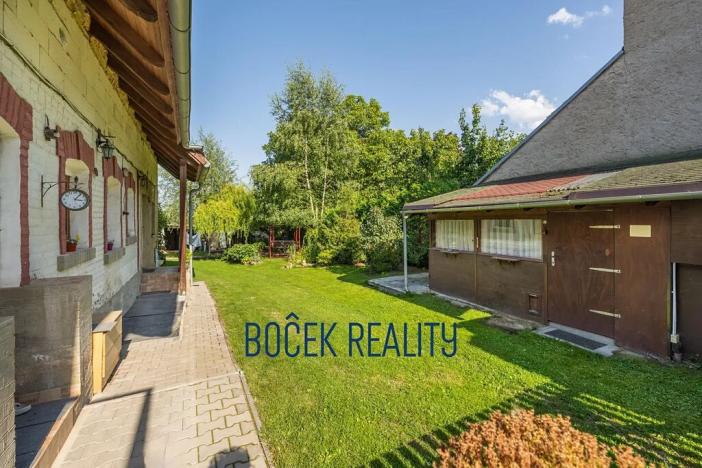 Prodej rodinného domu, Rynholec, nám. 1. máje, 259 m2