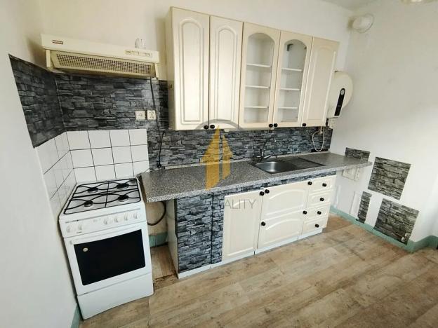 Prodej bytu 2+1, Turnov, Květinová, 51 m2