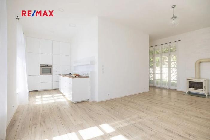 Prodej bytu 4+kk, Vráž, Nad Loděnicí, 104 m2