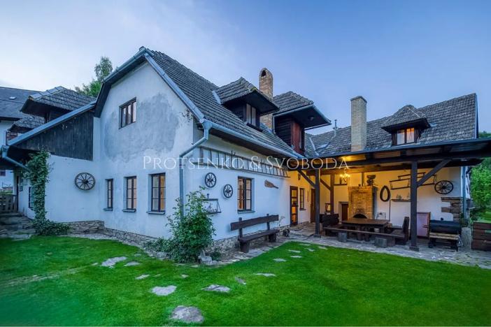 Prodej apartmánu, Dalečín, 536 m2