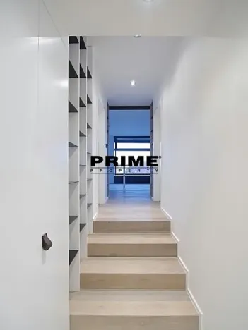 Pronájem bytu 2+kk, Praha - Vinohrady, náměstí Jiřího z Poděbrad, 60 m2