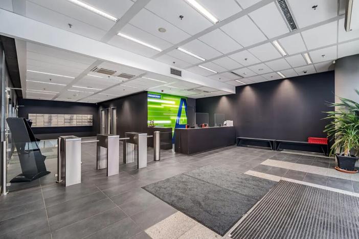 Pronájem kanceláře, Praha - Prosek, Prosecká, 129 m2