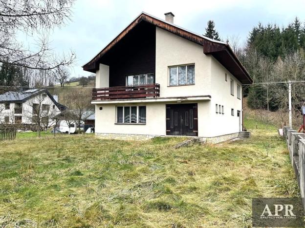 Prodej chalupy, Halenkov, 250 m2