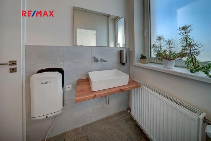 Pronájem kanceláře, Chlumec nad Cidlinou, Rooseveltova, 18 m2