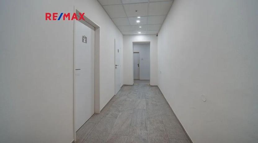 Pronájem kanceláře, Chlumec nad Cidlinou, Rooseveltova, 18 m2